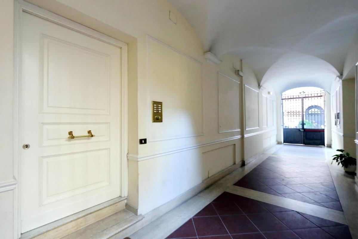 Style Apartment Julia 50 Mt From Colosseum المظهر الخارجي الصورة