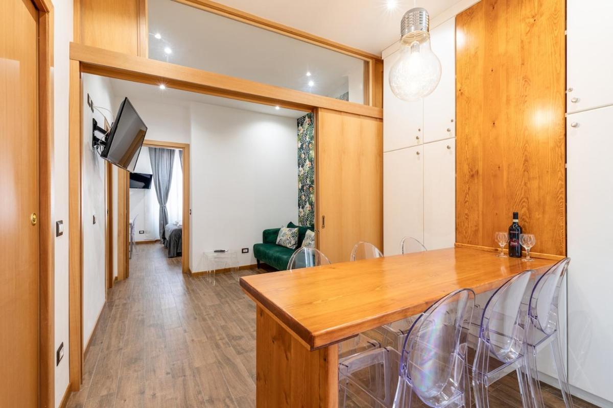 Style Apartment Julia 50 Mt From Colosseum المظهر الخارجي الصورة