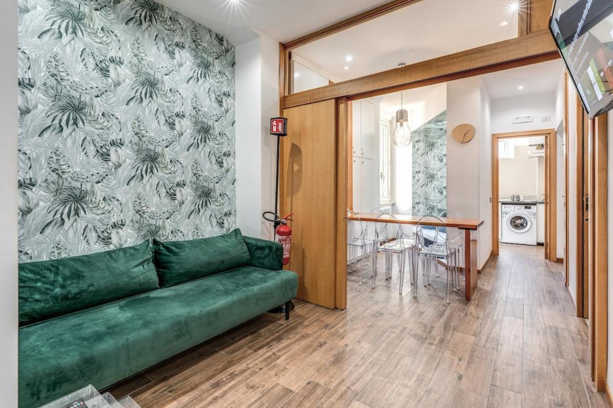 Style Apartment Julia 50 Mt From Colosseum المظهر الخارجي الصورة