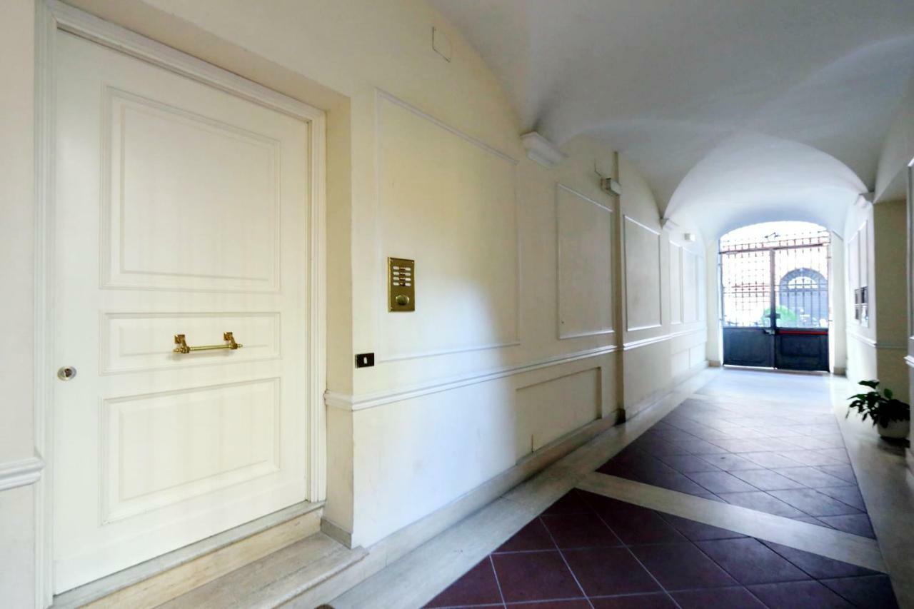Style Apartment Julia 50 Mt From Colosseum المظهر الخارجي الصورة